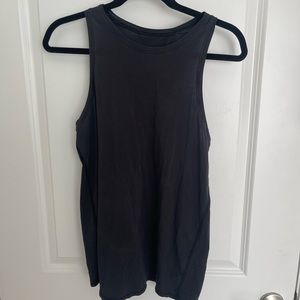 Lululemon Tank w Open Back